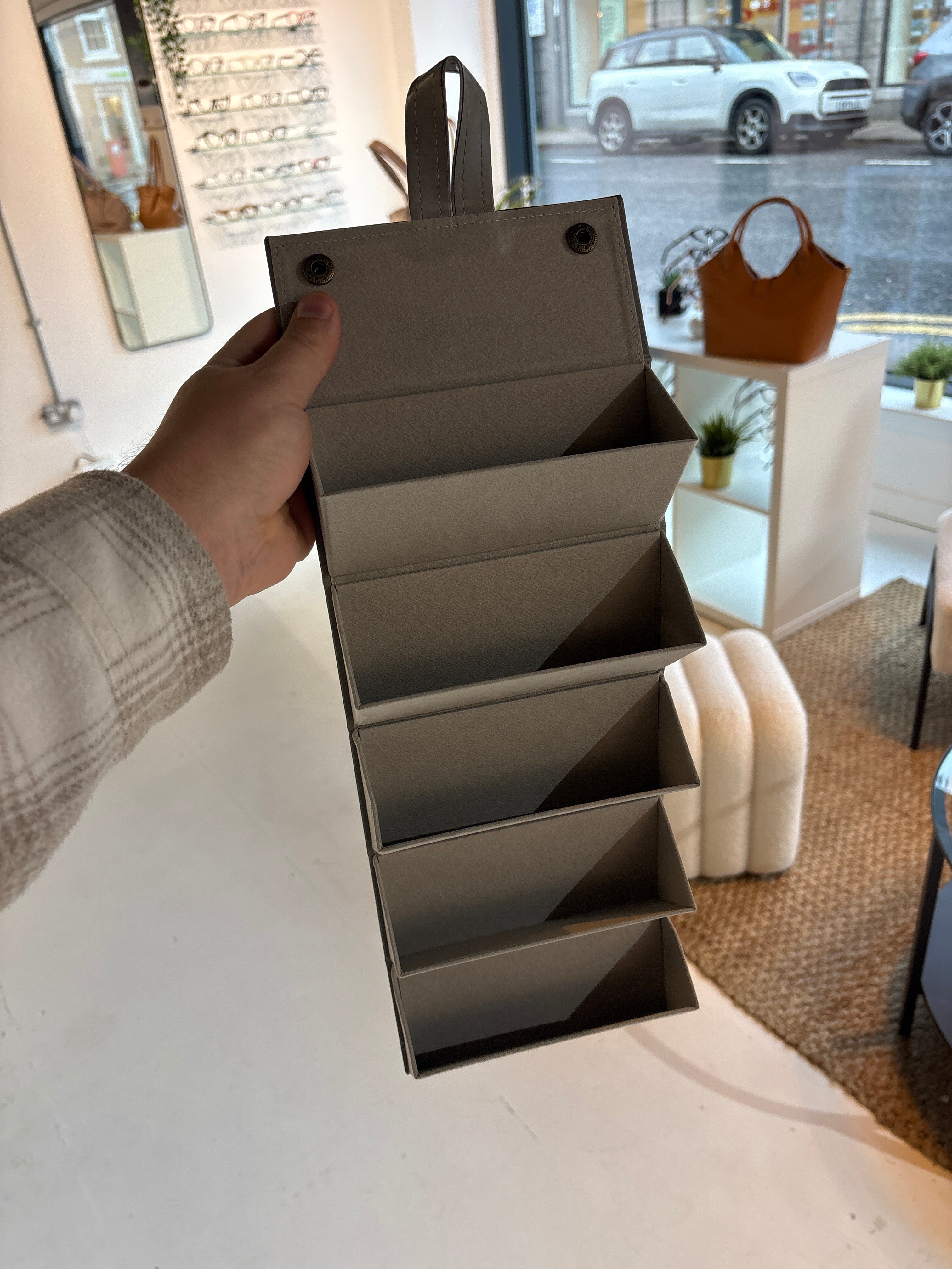 Eyewear Wardrobe Grey - 5 piece glasses holder