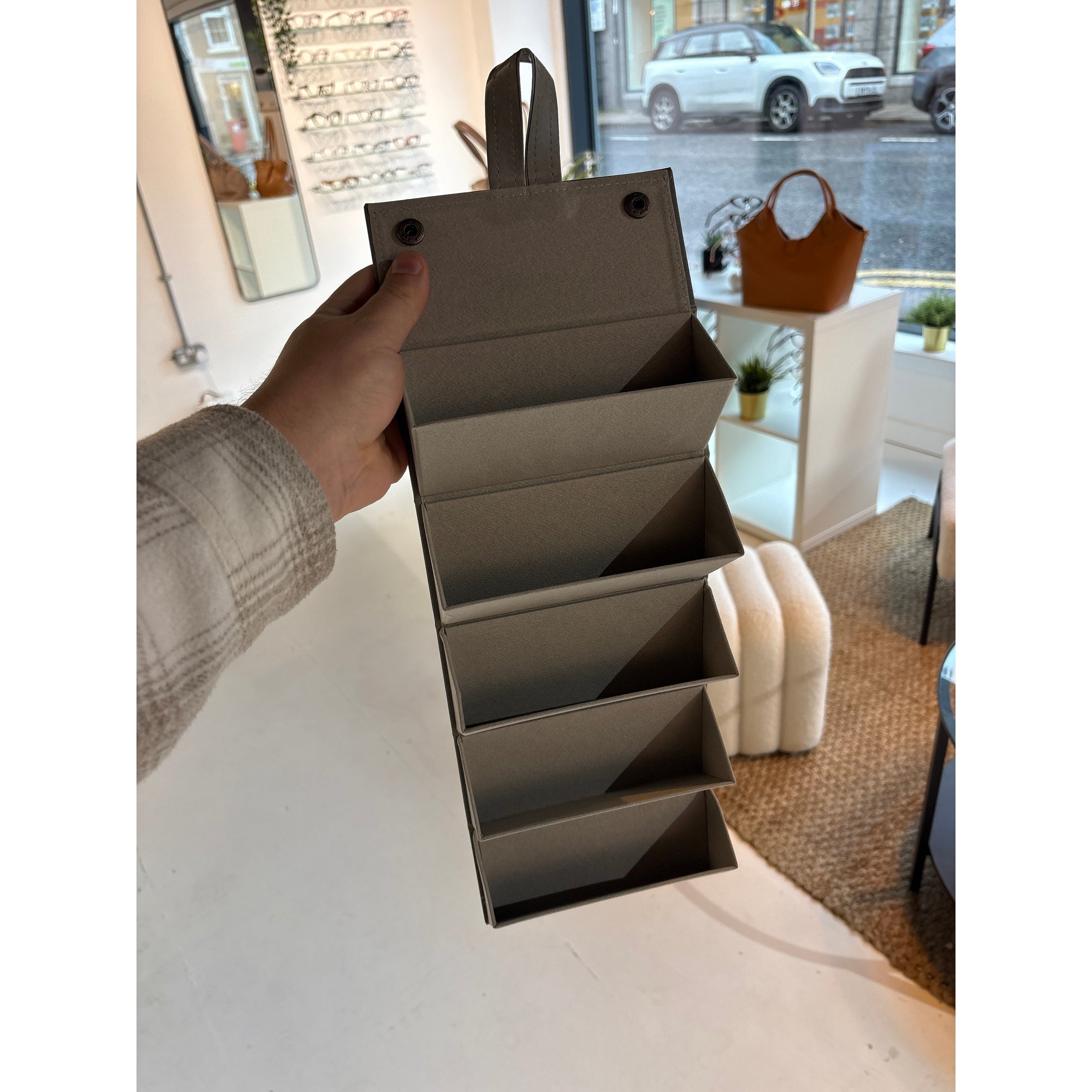 Eyewear Wardrobe White - 5 piece glasses holder