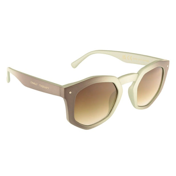 Charly Therapy | Audrey